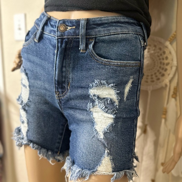 Guess Women’s High Rise Distressed Blue Denim Shorts Size 24 - Picture 7 of 7